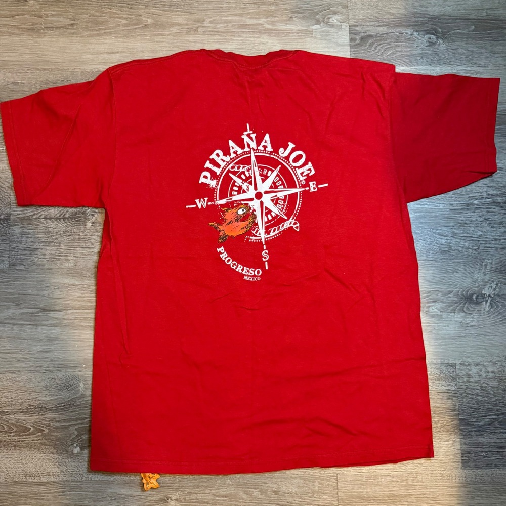 Pirana Joe Progreso Mexico Graphic T-Shirt Mens XL Red Compass Fish Souvenir